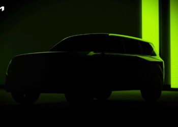 2024 Kia ​​​​​​EV8 grande SUV elettrico in sviluppo - rapporto