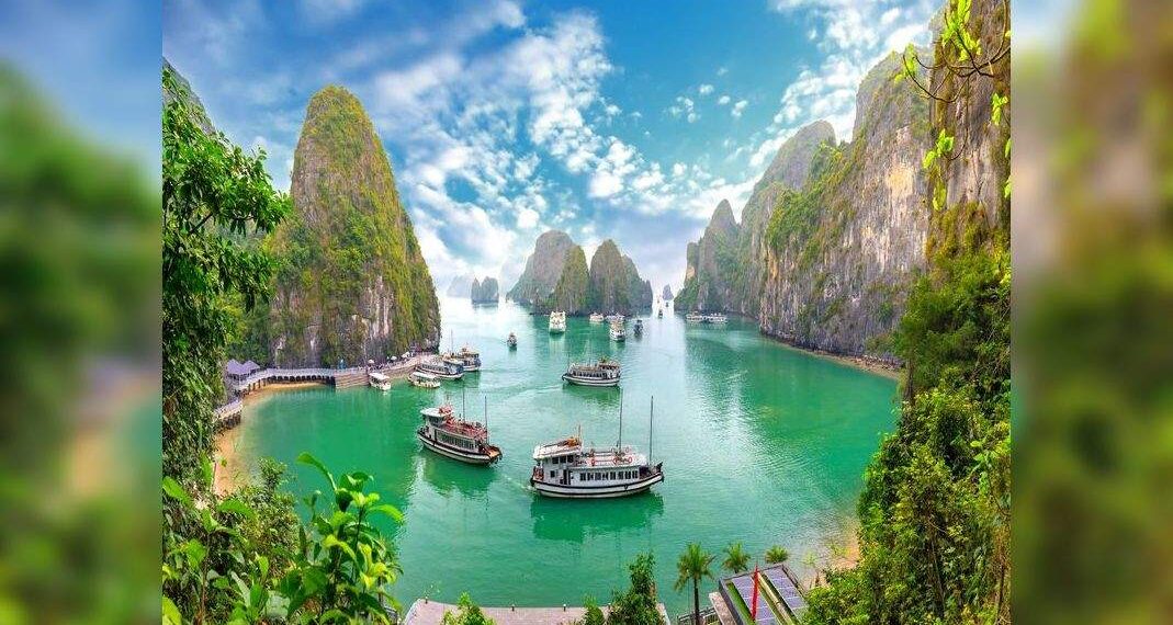 La baia di Ha Long in Vietnam per ridurre la necessità di quarantena per i viaggiatori completamente vaccinati