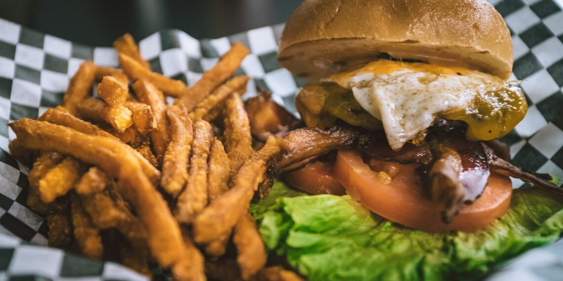 Malattie cardiovascolari associate al consumo di snack ricchi di amido?  Ecco cosa dice lo studio.