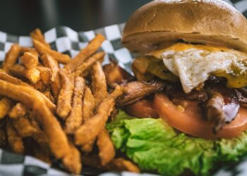Malattie cardiovascolari associate al consumo di snack ricchi di amido?  Ecco cosa dice lo studio.