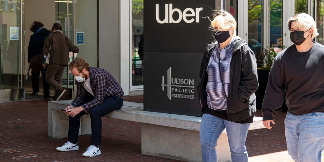 Uber chiederà ai dipendenti di tornare al lavoro il 50% delle volte