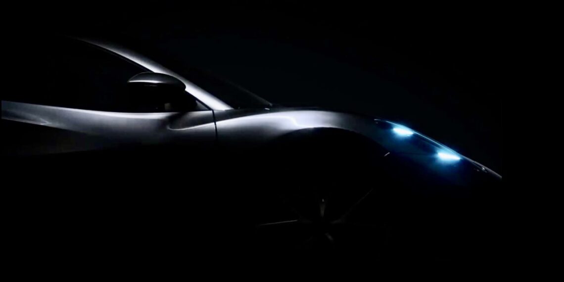 2022 Lotus Emira provocata prima della rivelazione