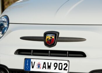 Abarth diventerà completamente elettrica nel 2024, a rischio di esplosione a zero emissioni