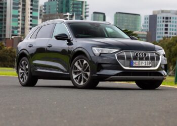 Audi passa al modello di agenzia a prezzo fisso per i veicoli elettrici - rapporto