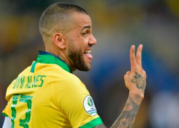 "Dani Alves sarebbe una buona aggiunta al campionato egiziano" - Abdelaty do Pharco FC