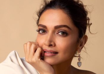 Deepika Padukone lancia l'iniziativa di salute mentale per i dipendenti in prima linea di Covid