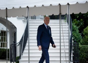 Facebook confuta l'affermazione di Biden secondo cui sta "uccidendo le persone" con la disinformazione sui vaccini
