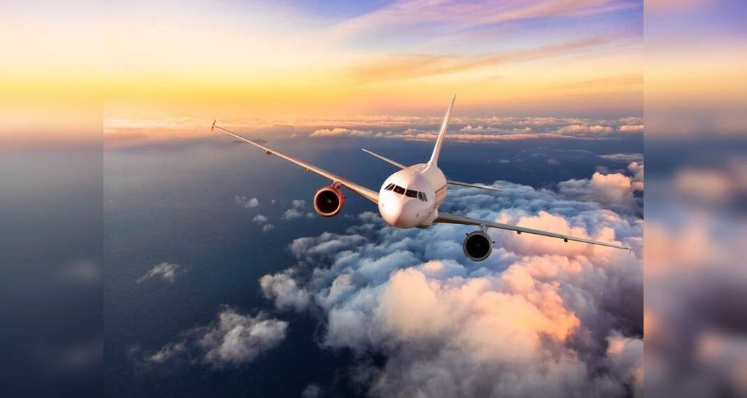 IATA: viaggi aerei al di sotto del livello pre-pandemia, una panoramica dei casi Corona ora