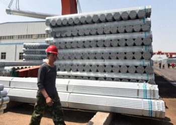 L'UE propone la prima tassa di frontiera sul carbonio al mondo su alcune importazioni