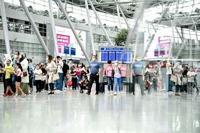 La Germania allenta le restrizioni per i viaggiatori provenienti dalla Gran Bretagna e da altri paesi