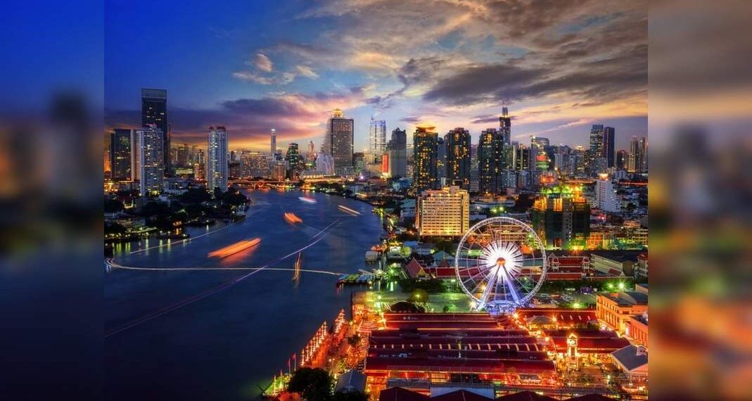 La Thailandia impone nuove restrizioni al coprifuoco per frenare la diffusione del virus