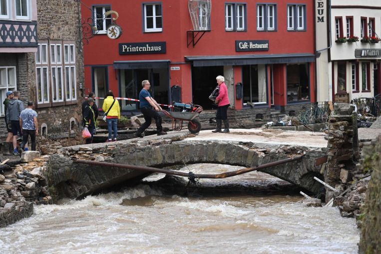 Le inondazioni spingono il cambiamento climatico in prima linea nella campagna elettorale tedesca