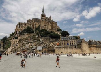 L'industria del turismo in Europa è ostacolata dal Covid-19 e dalla confusione