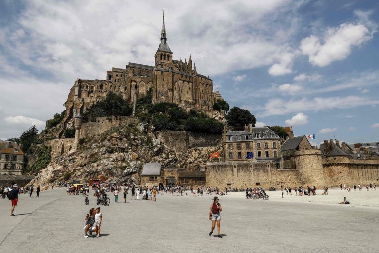 L'industria del turismo in Europa è ostacolata dal Covid-19 e dalla confusione