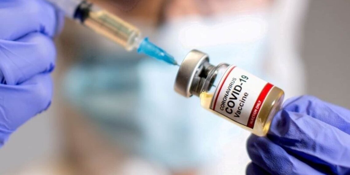 Pandemia di coronavirus: un vaccino a due dosi contro il Covid-19 mi proteggerà?
