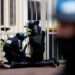 Proteste in Francia contro il "pass sanitario" di Covid-19 per entrare nei ristoranti, nei cinema