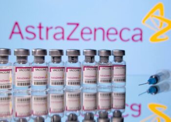 Risposta più ampia al vaccino AstraZeneca Covid-19 con intervallo più lungo, terza dose