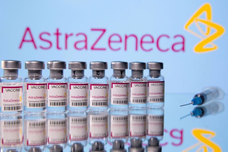 Risposta più ampia al vaccino AstraZeneca Covid-19 con intervallo più lungo, terza dose