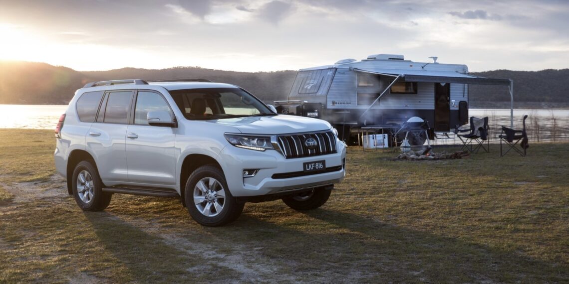 Toyota LandCruiser Prado 2021 prezzo e specifiche