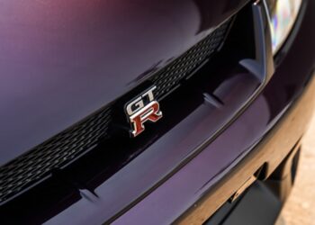 1995 "ordinaria" Nissan GT-R fa soldi pazzi negli Stati Uniti