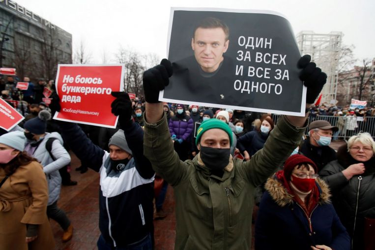 Alexei Navalny, critico del Cremlino imprigionato, dice ai russi di sabotare le prossime elezioni