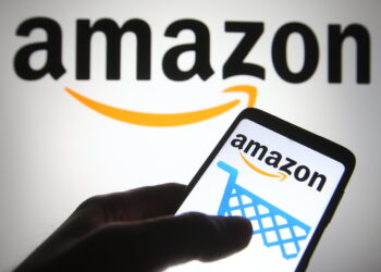 Amazon colpita con una multa di 887 milioni di dollari dall'agenzia europea per la privacy