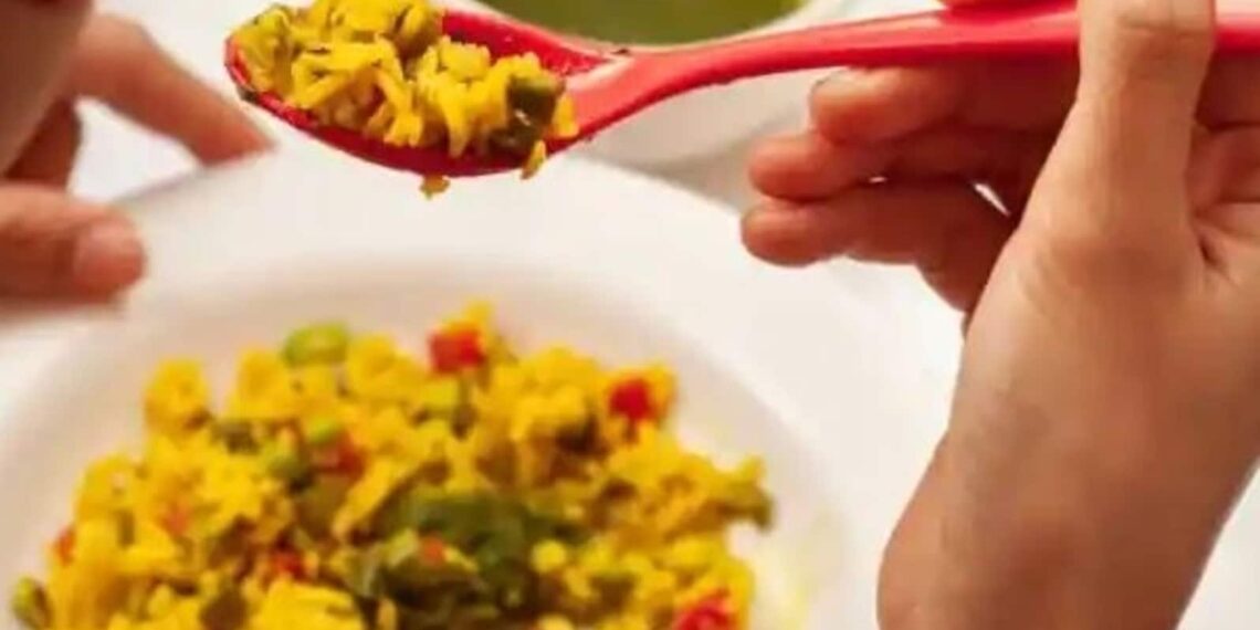 Assonnato dopo aver mangiato il riso? Allora prova questi hack di Pooja Makhija