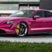 Berlina elettrica Porsche Taycan aggiornata per il 2022