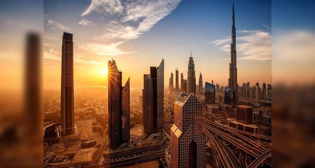 Gli Emirati Arabi Uniti approvano la vaccinazione in India; apre il viaggio per gli indiani imprigionati