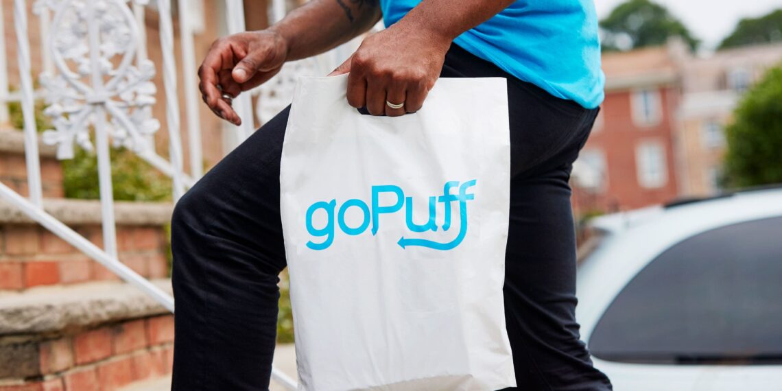 Gopuff, sostenuto da SoftBank, ottiene un altro mega investimento, portando la valutazione a $ 15 miliardi