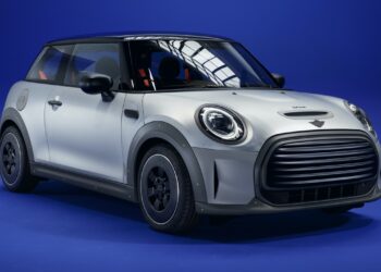 Il concept elettrico della Mini Strip 2021 mostra come potrebbe essere un modello entry-level
