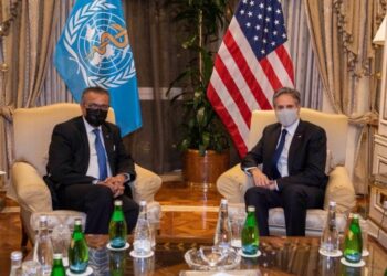 Il diplomatico americano senior incontra il capo dell'OMS, sostiene lo studio delle origini di Covid-19