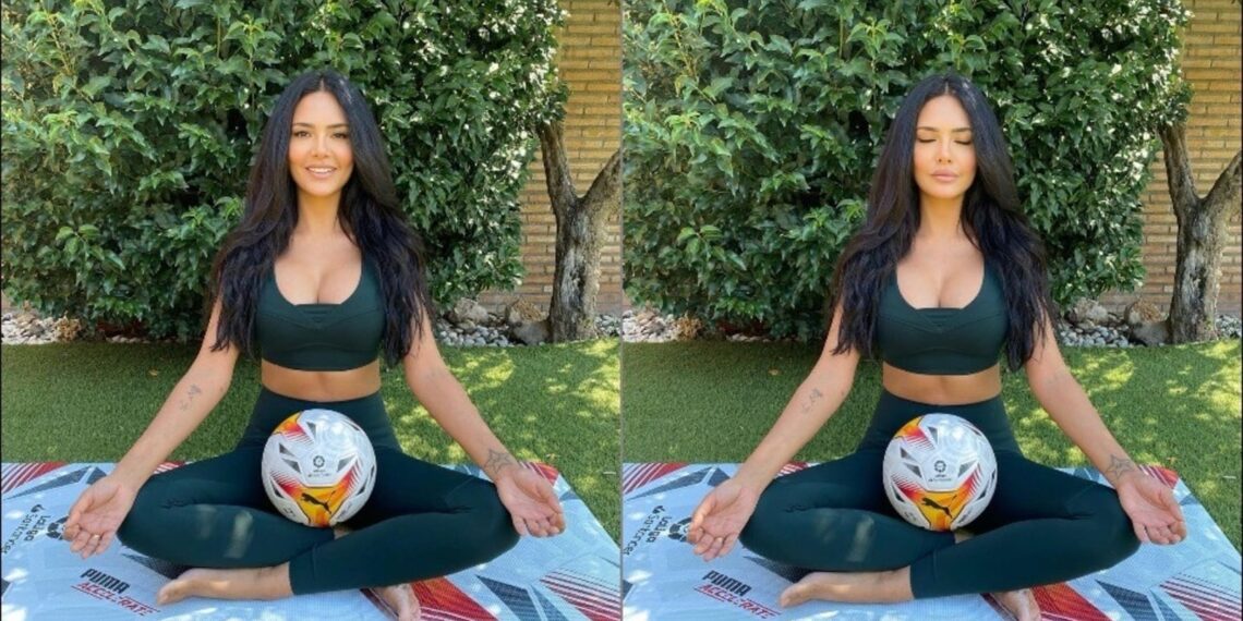 Il pacifico Sukhasana di Esha Gupta ti farà aprire i tuoi tappetini da yoga