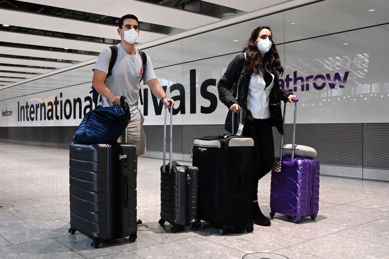 La Gran Bretagna allenta alcune restrizioni di viaggio Covid-19 per la COP26