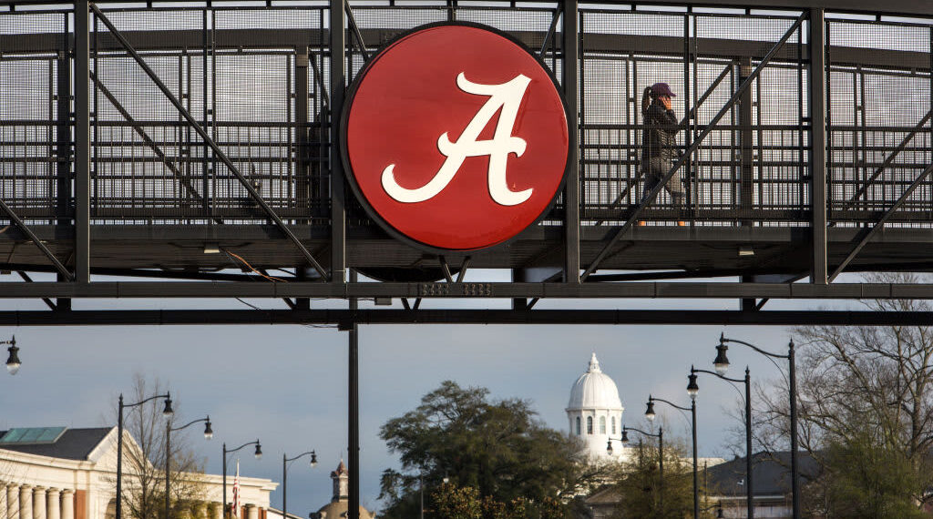 La corsa alla sorellanza dell'Università dell'Alabama ha preso il controllo di TikTok.  Gli utenti non possono distogliere lo sguardo.