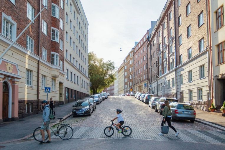 Nuove restrizioni in Finlandia mentre i casi di Covid-19 hanno raggiunto il record