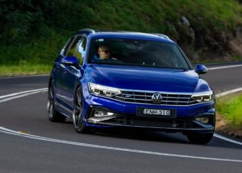 Prezzo e specifiche Volkswagen Passat 2021