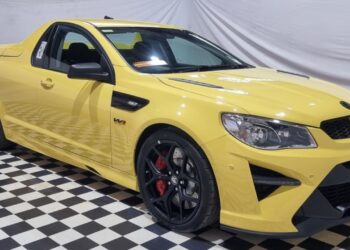 Set di tre modelli di miglio di consegna XU3 Yellah HSV GTSR destinati a battere i record all'asta