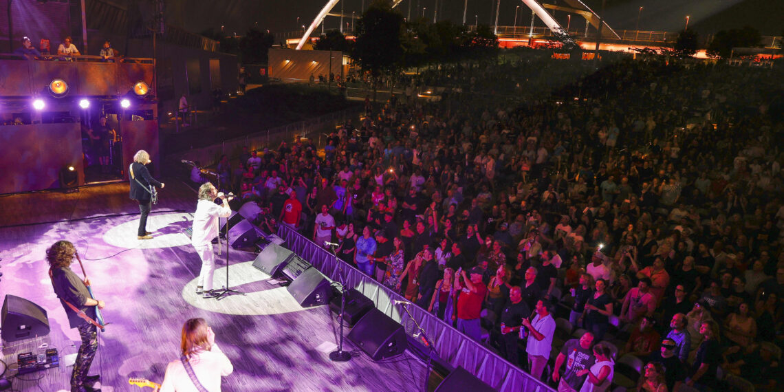 Sta arrivando un'"era a tutto tondo" per concerti ed eventi dal vivo, afferma il CEO di Live Nation
