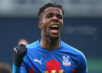 Vieira, il nuovo capo del Crystal Palace, cerca disperatamente di tenere Zaha legata all'Arsenal