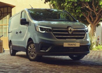 2022 Il restyling del furgone Renault Trafic aggiunge la tecnologia di sicurezza, da effettuare in Australia il prossimo anno