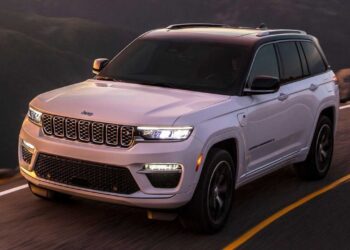 2022 Jeep Grand Cherokee a cinque posti dettagliata che arriverà in Australia il prossimo anno
