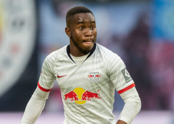 Ademola Lookman: Leicester City firma l'ala dell'RB Lipsia