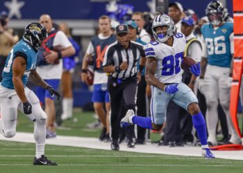 Amazon è probabilmente il miglior candidato per un contratto pluriennale NFL Sunday Ticket, dicono le fonti
