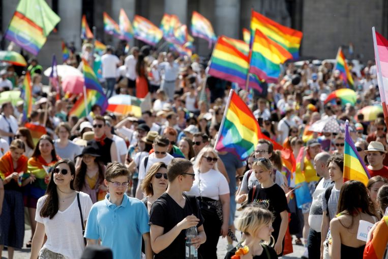 Berlino diventa una calamita per i polacchi LGBT+ in fuga dall'omofobia a casa