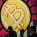 Bitcoin scende di quasi il 10% quando El Salvador lo adotta come moneta a corso legale