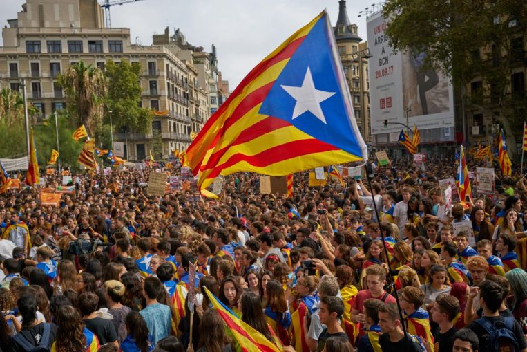 I separatisti catalani metteranno alla prova l'unità prima dei colloqui a Madrid