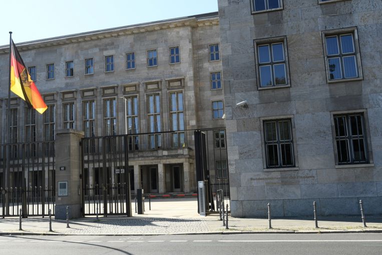 Il ministero delle finanze tedesco avvia un'indagine sul riciclaggio di denaro