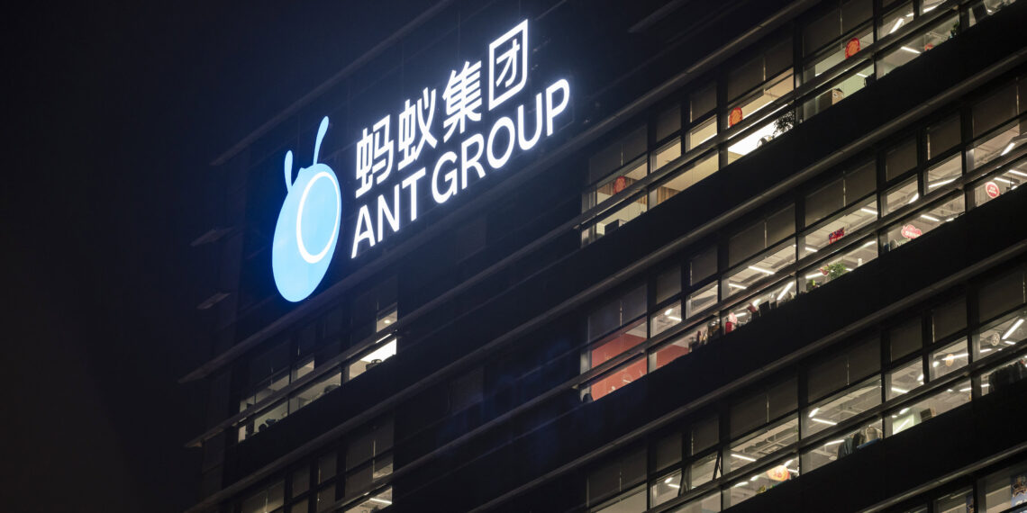 La Cina separa Alipay dal Gruppo Ant e impone la creazione di una nuova richiesta di prestito