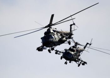 La NATO esorta la Russia a essere trasparente con esercitazioni militari di confine condivise